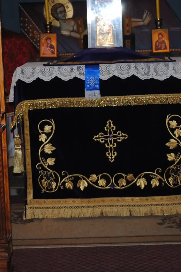 Часна трпеза